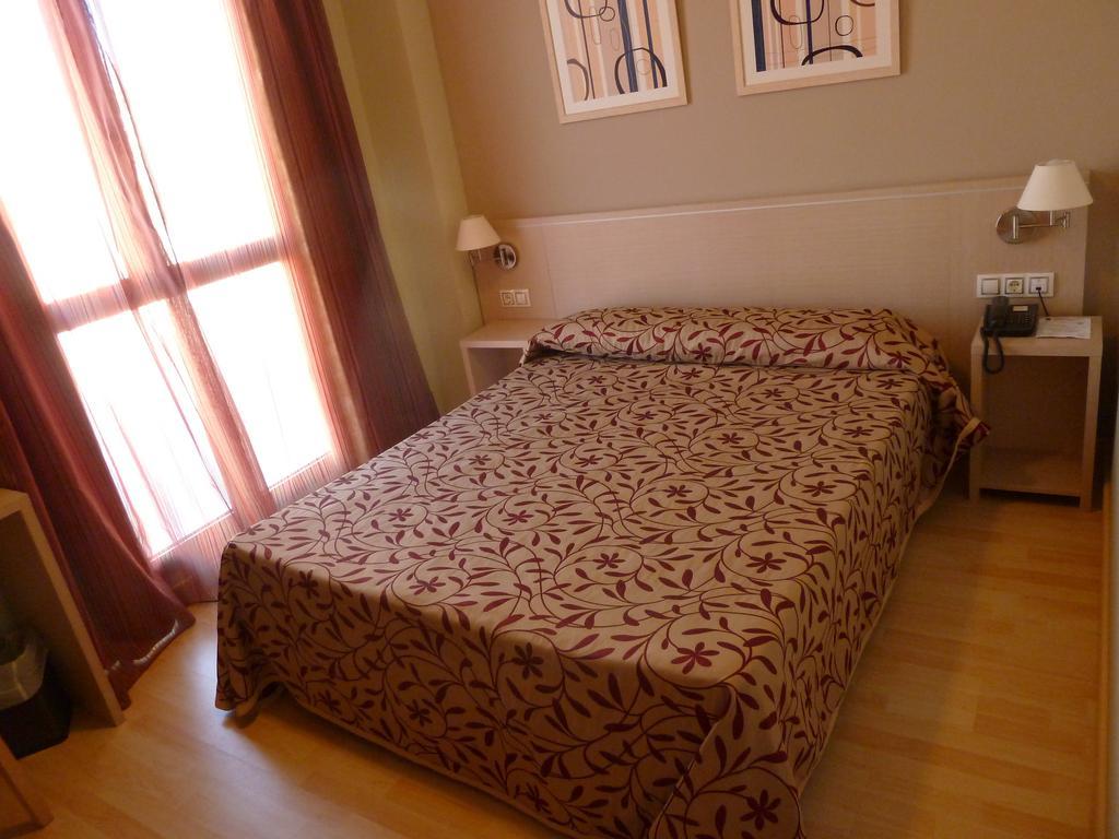 Arcohotel San Mateo de Gállego Eksteriør billede
