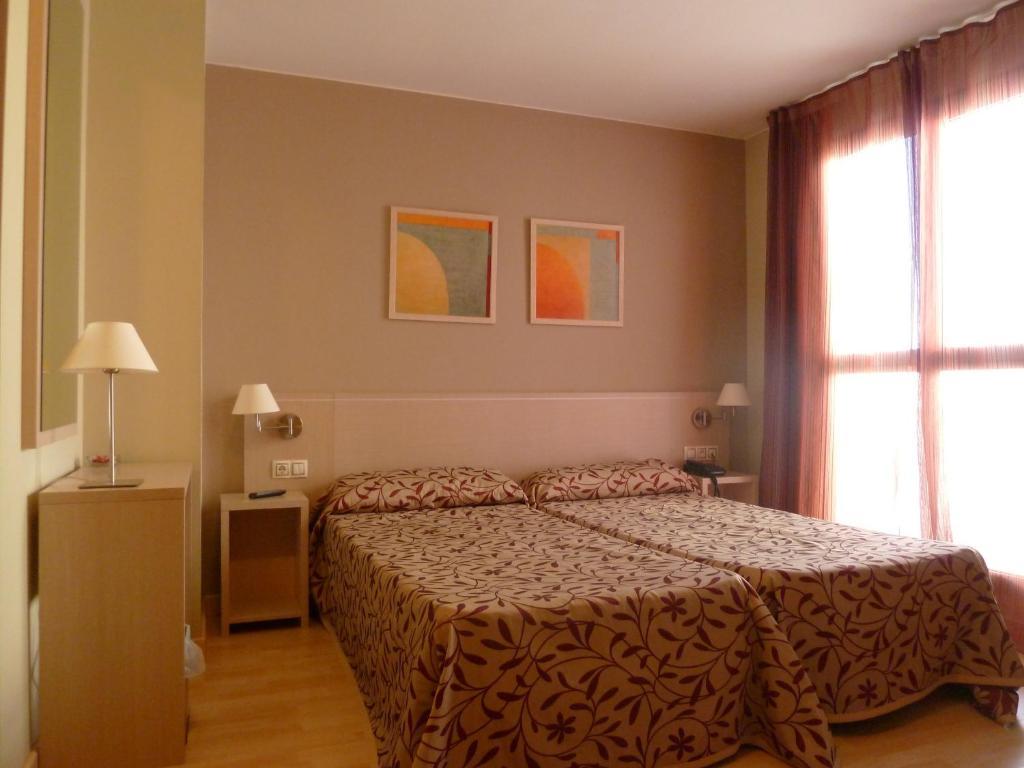 Arcohotel San Mateo de Gállego Værelse billede