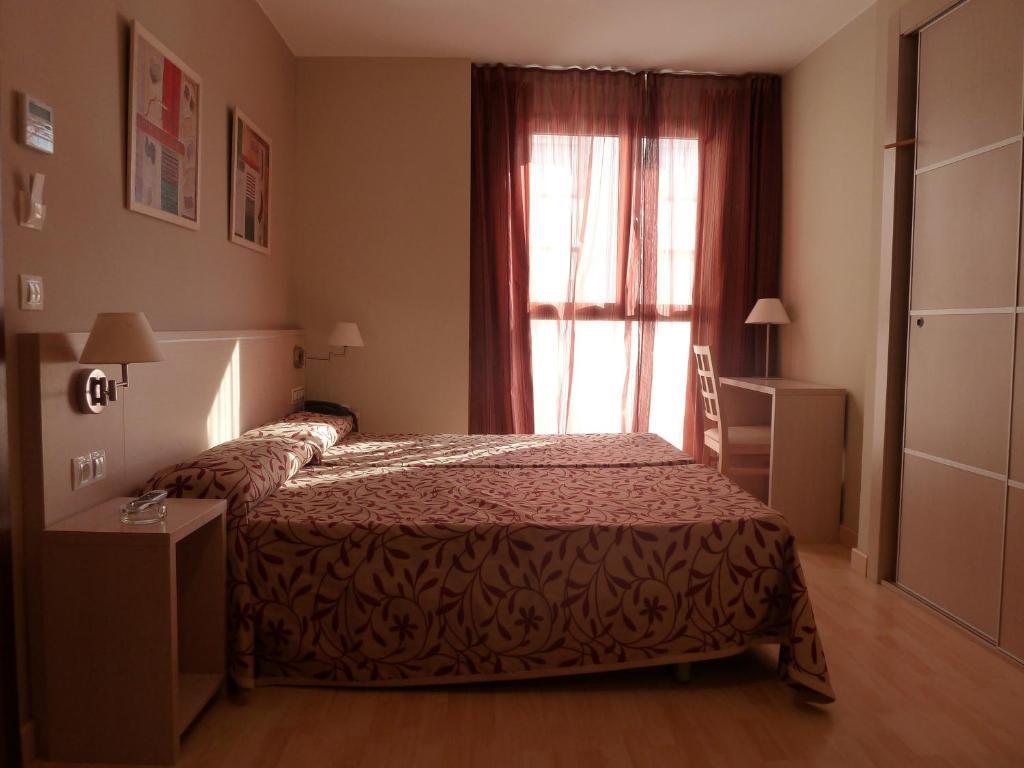 Arcohotel San Mateo de Gállego Værelse billede