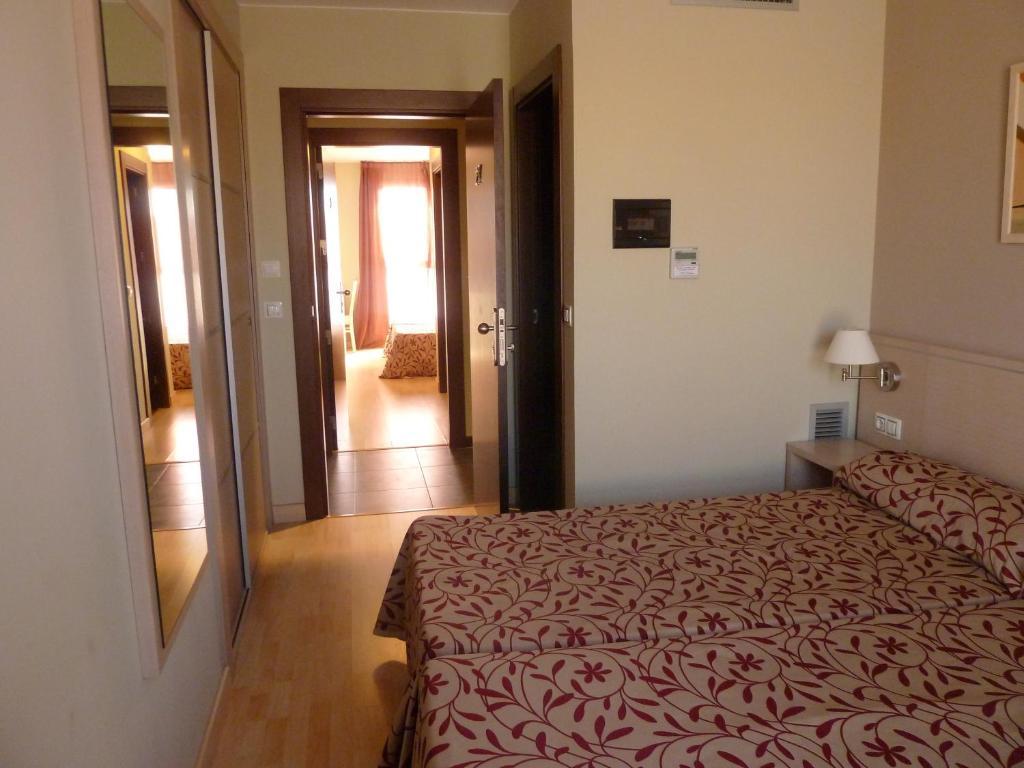 Arcohotel San Mateo de Gállego Værelse billede